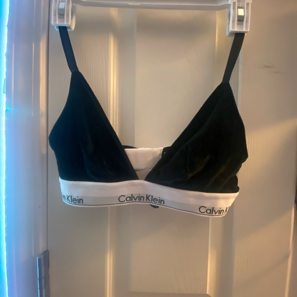 Calvin Klein Women's Black Bralette